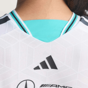 Playera Mercedes 2026 Blanca Piloto